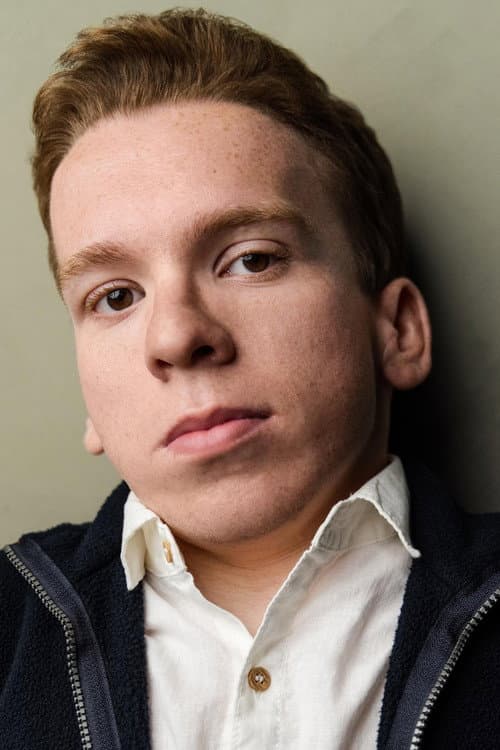 Harrison Davis headshot