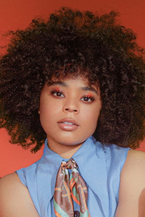 Tayla Parx headshot