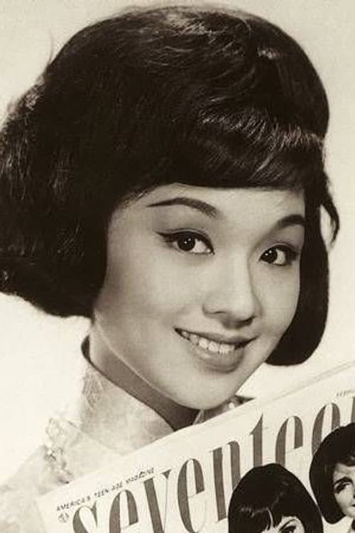 Li Ching headshot