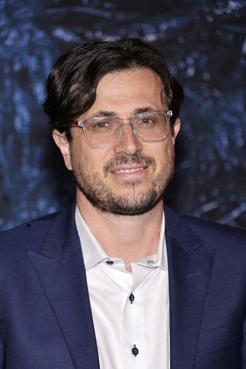 Dan Cohen headshot