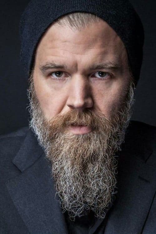 Ryan Hurst headshot