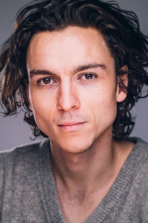 Milo Cawthorne headshot