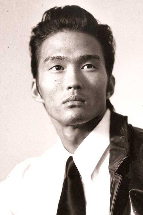 Karl Yune headshot