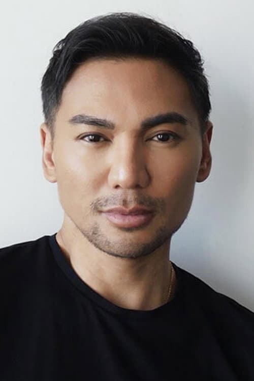 Frederic Aspiras headshot