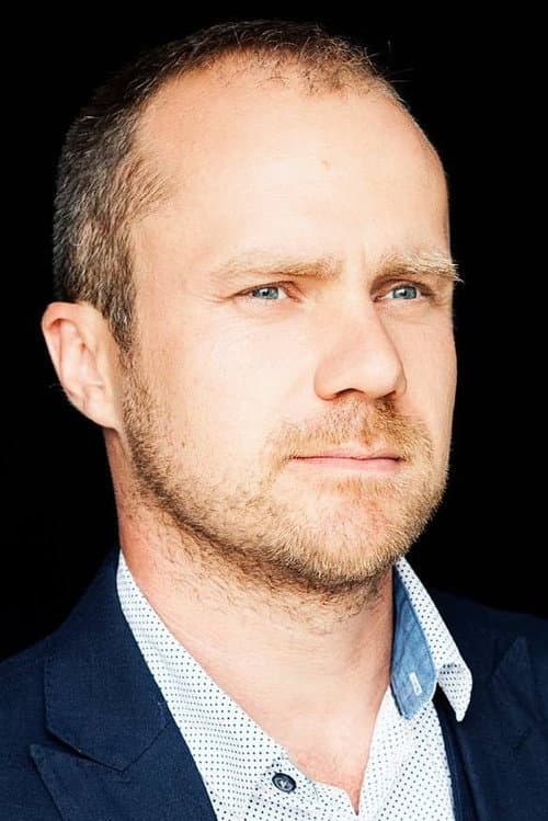 Martin Skorek headshot