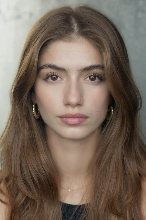 Elena Rivers headshot