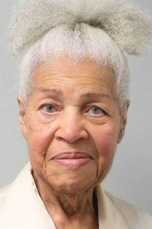 Dorothi Fox headshot