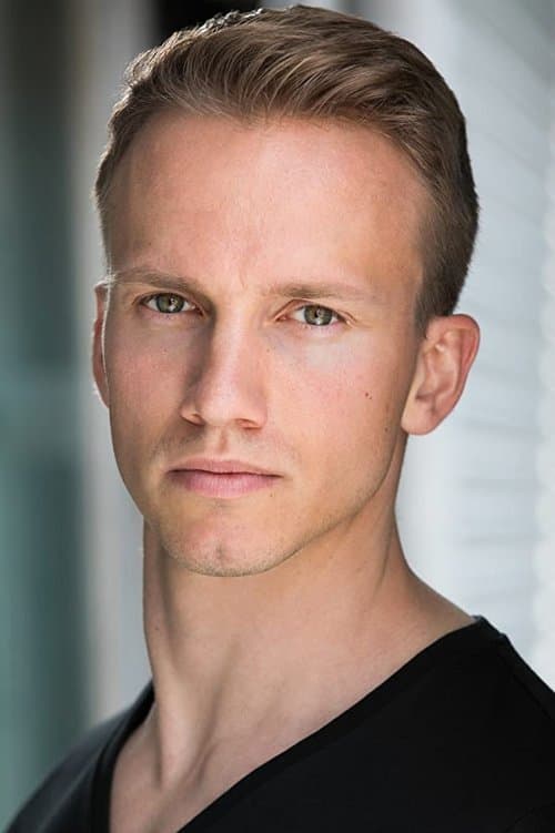 Andrei Lenart headshot