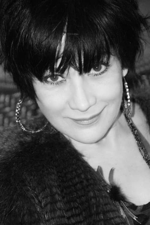 Dyana Ortelli headshot