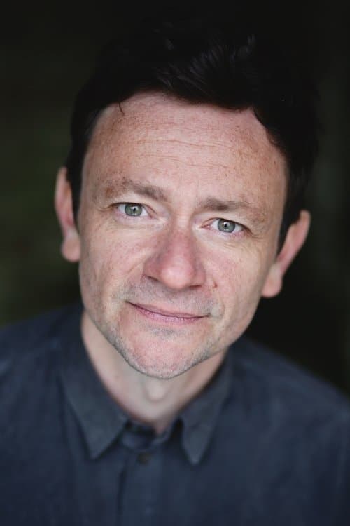 Justin Salinger headshot