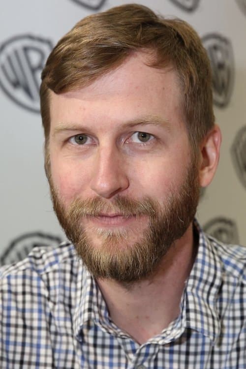 Aaron Horvath headshot