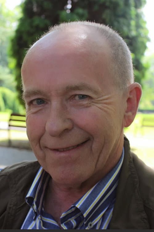 Ian Watson headshot