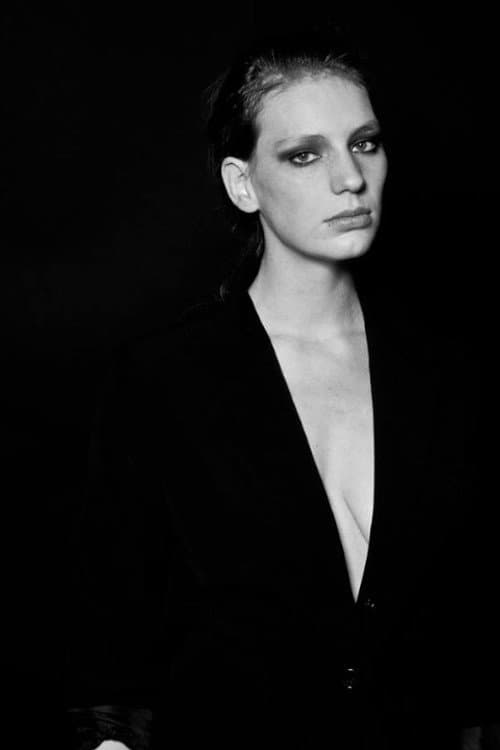 Alexandra Mignien headshot