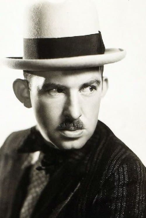 Vince Barnett headshot