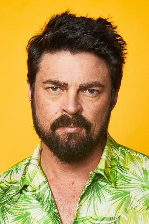 Karl Urban headshot