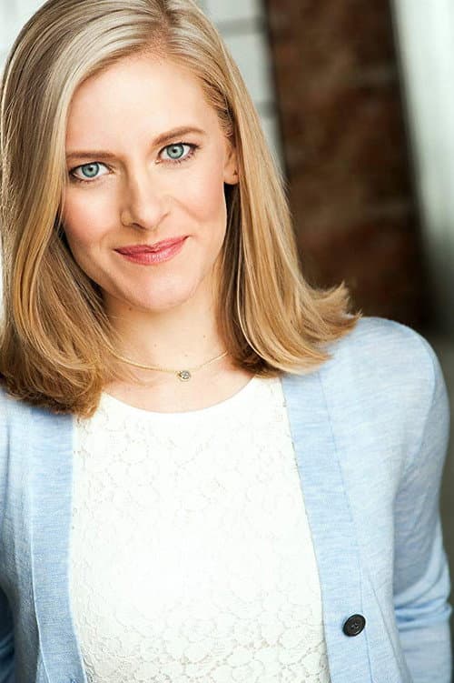 Hailey Hansard headshot