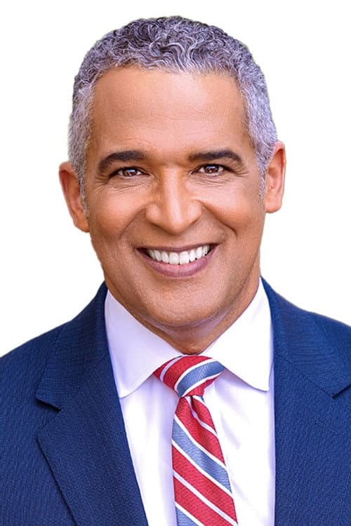 Michael Brownlee headshot