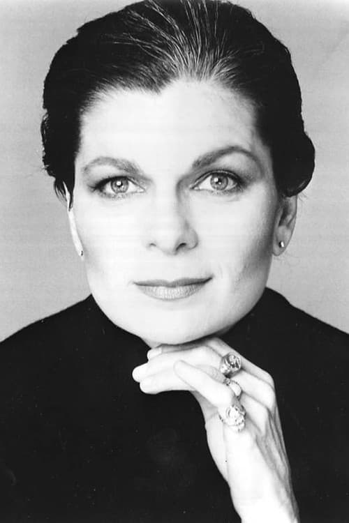 Ronnie Claire Edwards headshot
