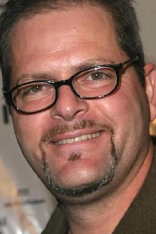 Alec Sokolow headshot