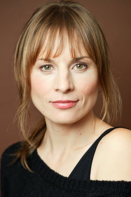 Joanne Boland headshot