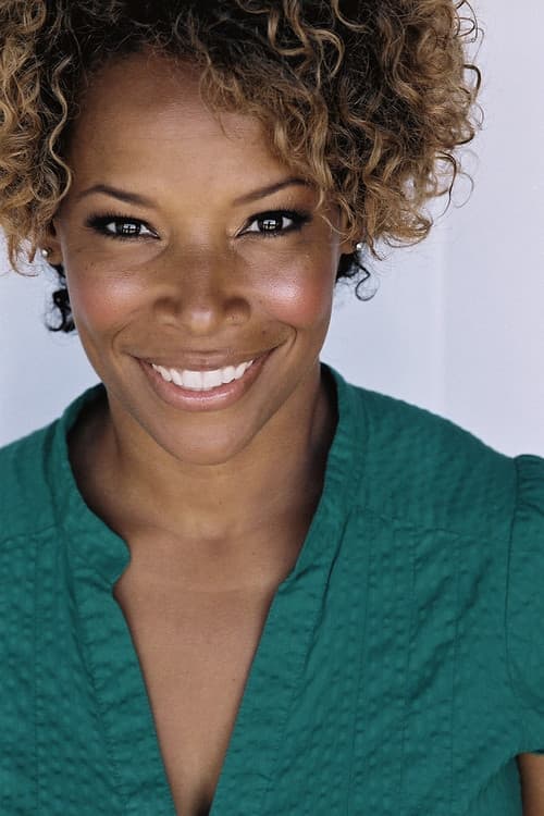 LeShay N. Tomlinson headshot