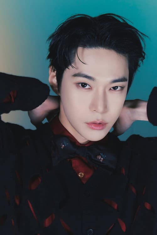 Doyoung headshot