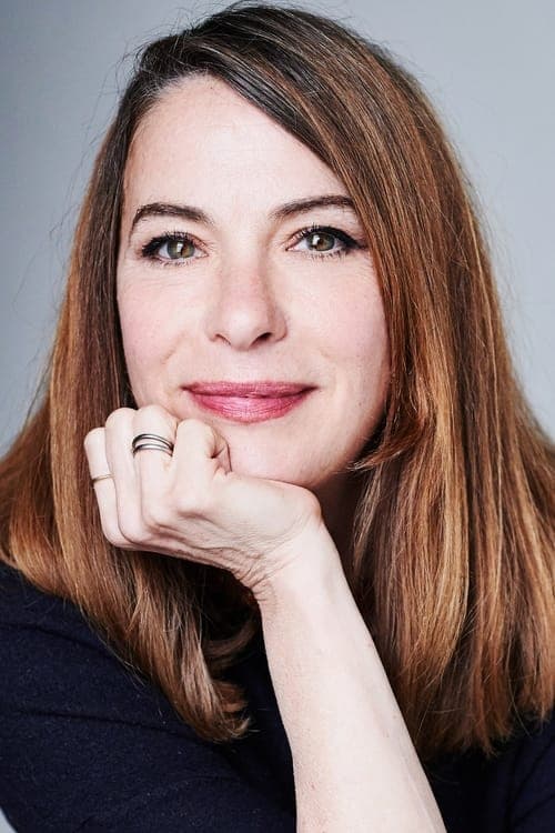 Juliet Cowan headshot