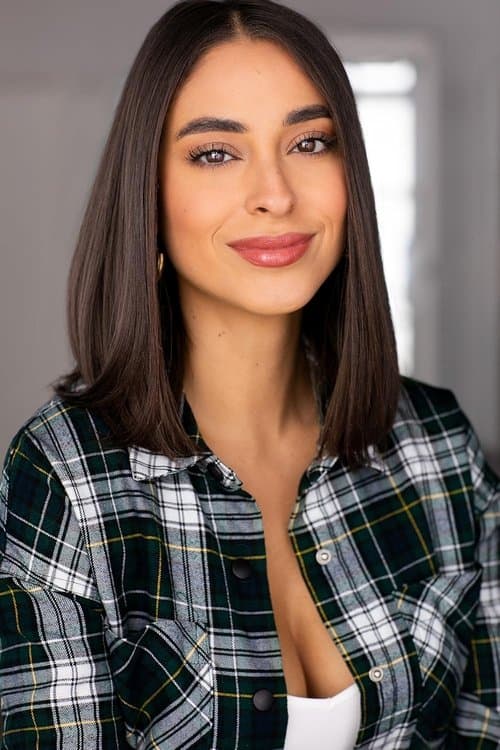 Kiara Gomez Glad Bak headshot