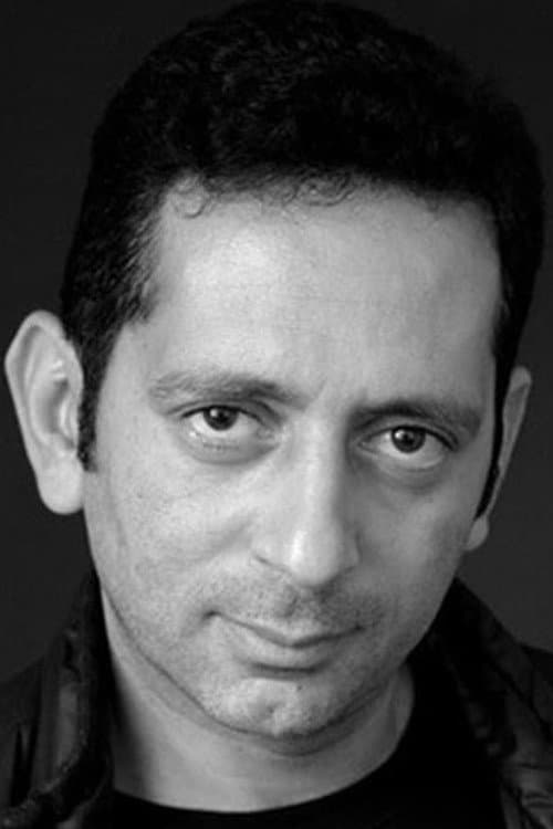 Omar Mostafa headshot