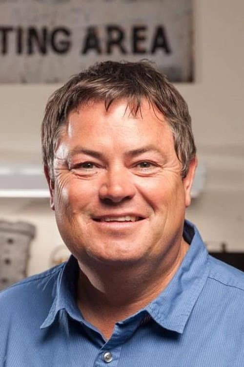 Mike Brewer headshot