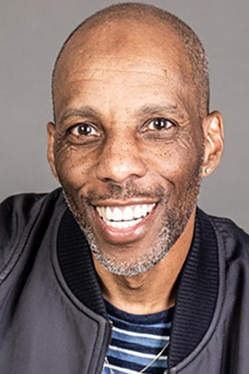 Suli McCullough headshot