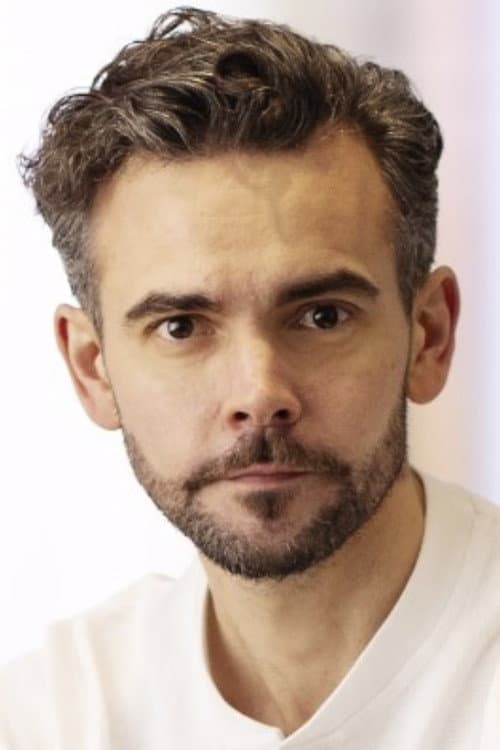 Tom Wilton headshot
