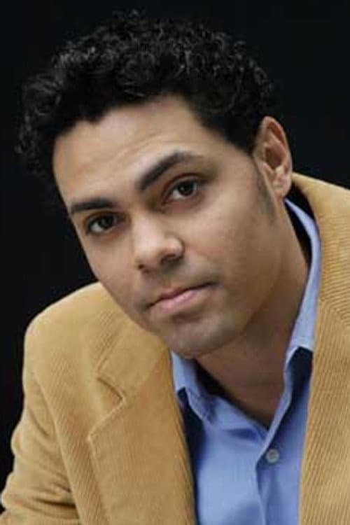 Edward Moss headshot