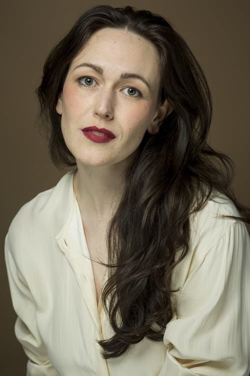 Becca Howell headshot