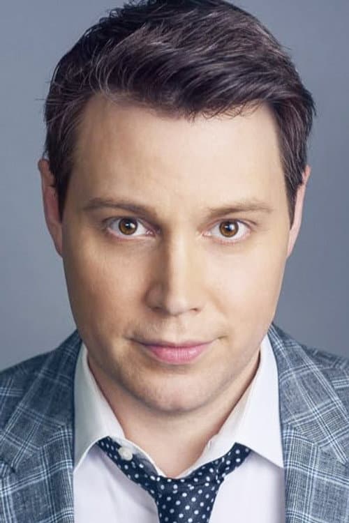 Joshua Swanson headshot