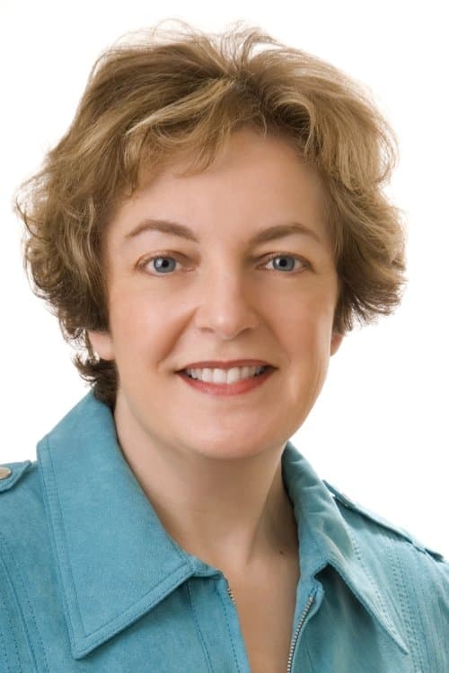 Jessica Van der Veen headshot