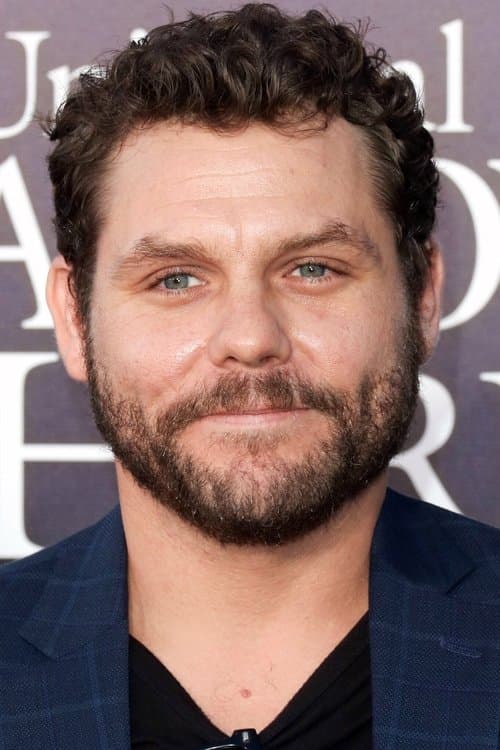 Jason James Richter headshot