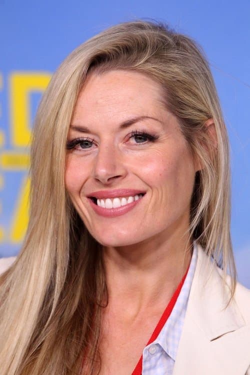 Madeleine West headshot