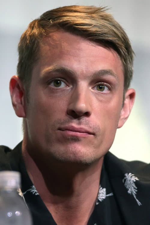 Joel Kinnaman headshot