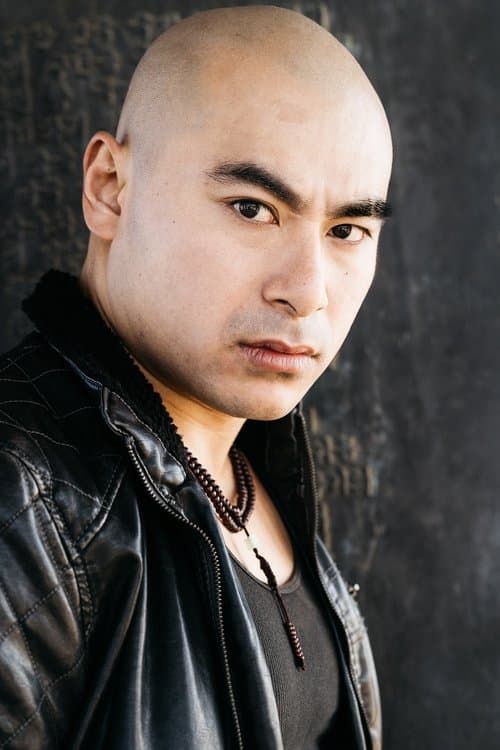 Brian Le headshot