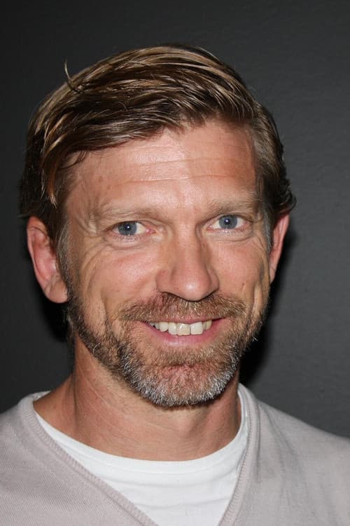 Jesper Blomqvist headshot