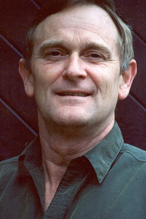 Stuart Devenie headshot