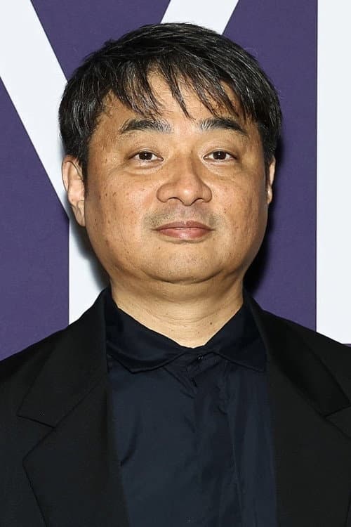 Takuma Takasaki headshot