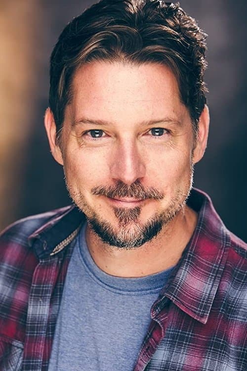 Marc Worden headshot