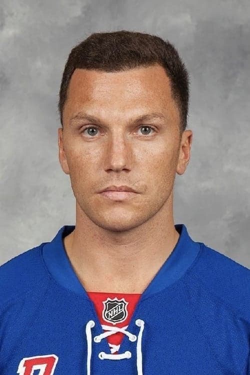 Sean Avery headshot