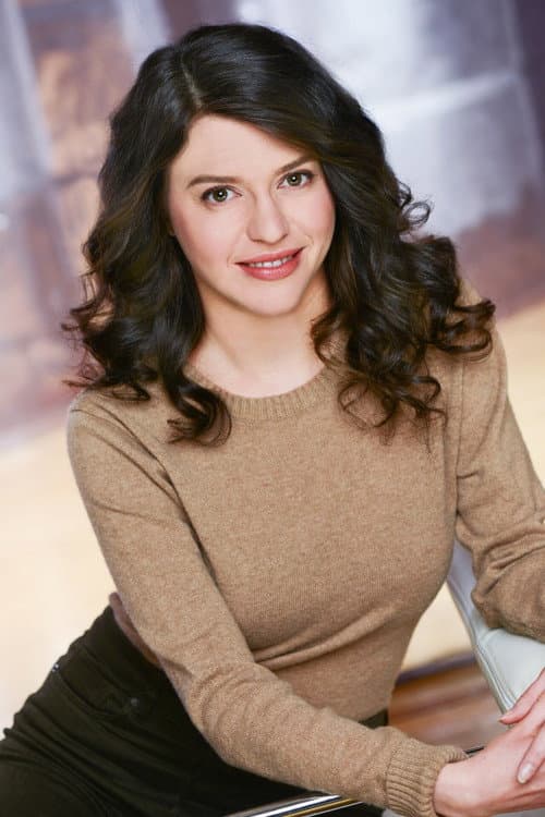 Lise Cormier headshot