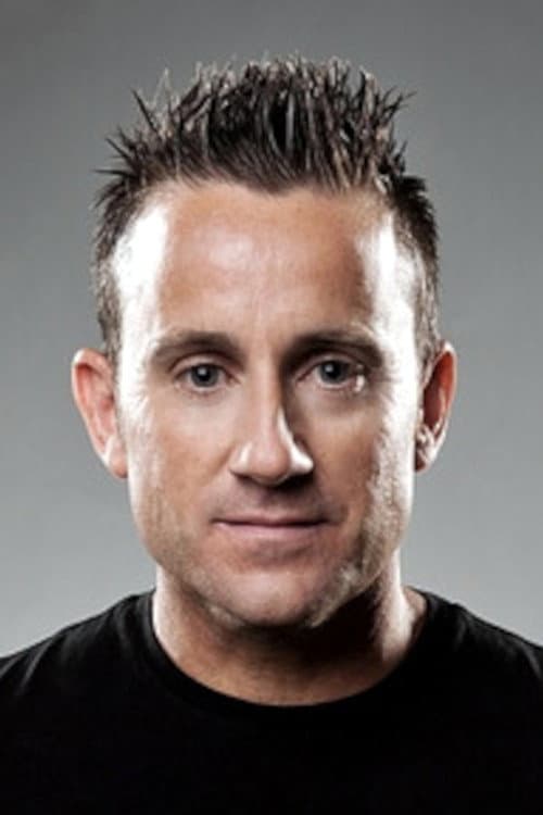 Duncan Phillips headshot