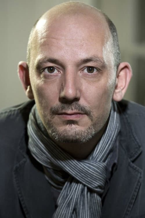 Thomas Napper headshot