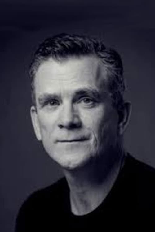 Mark Straker headshot