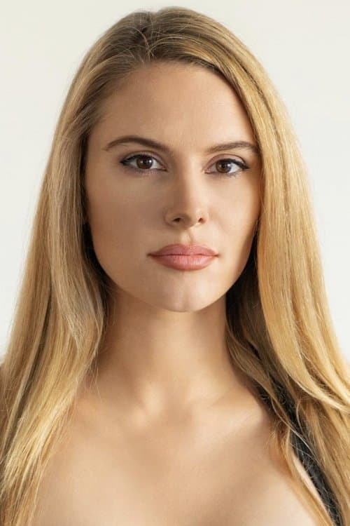 Jackie Moore headshot